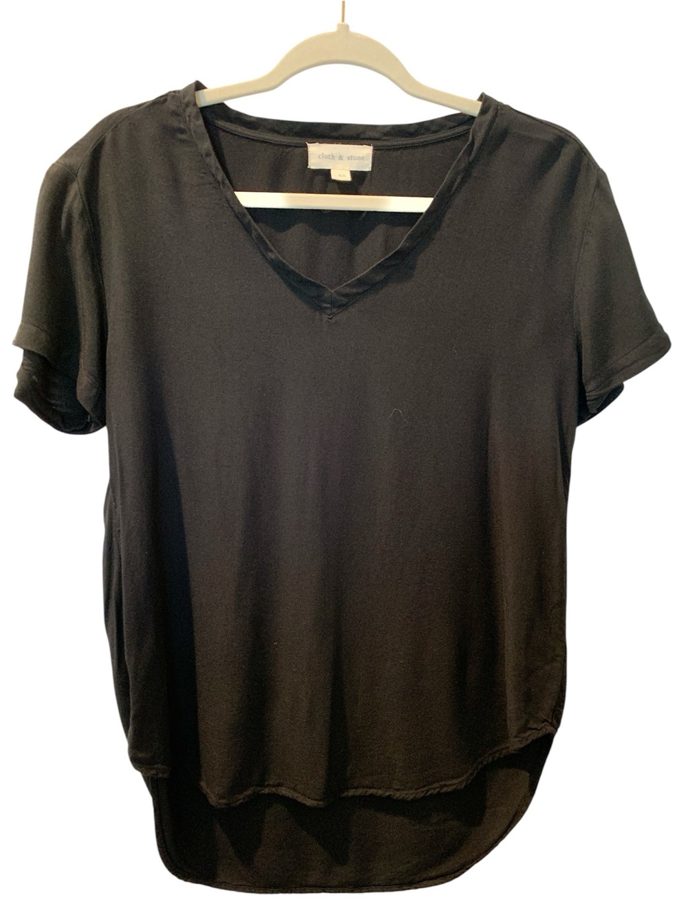 CLOTH & STONE Women’s Black V-neck Short-sleeve T-shirt Size XS